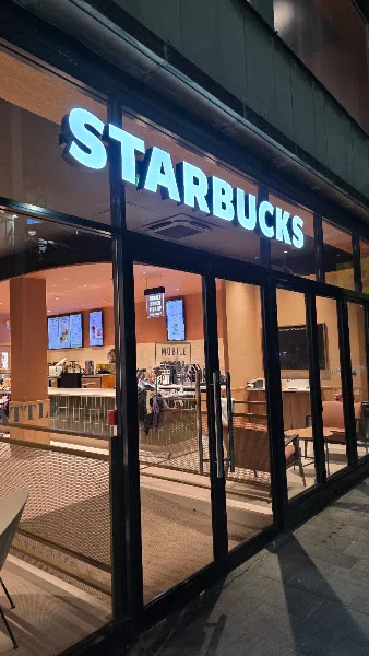 Starbucks in Leicester, Leicestershire