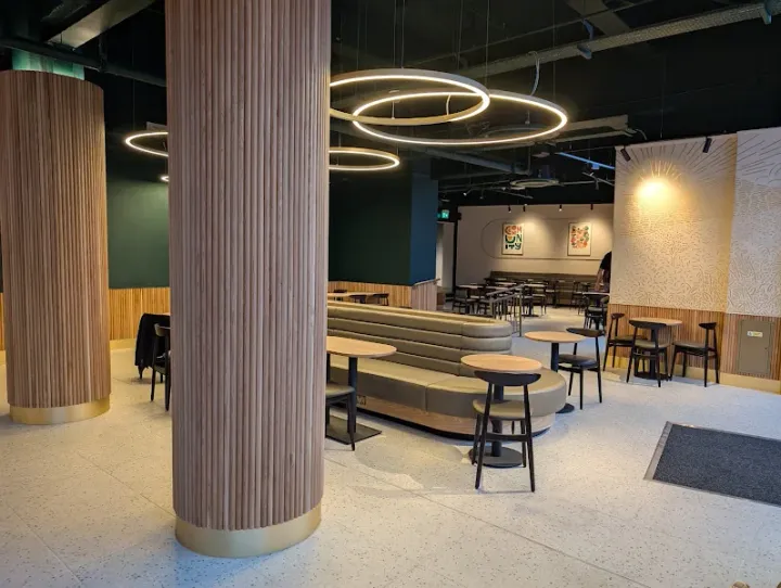 Starbucks in London, Greater London