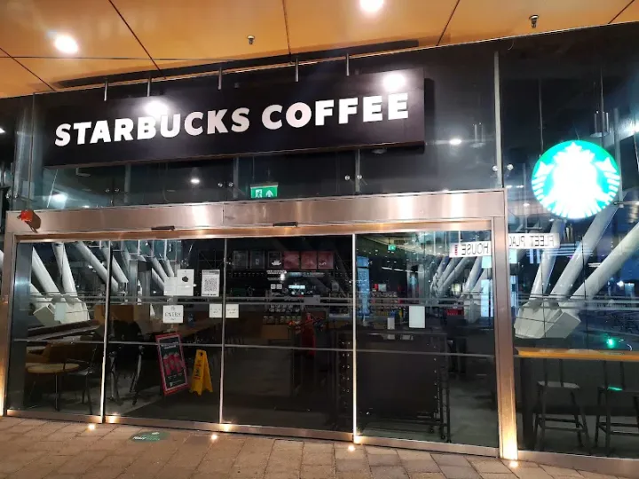 Starbucks in London, Greater London